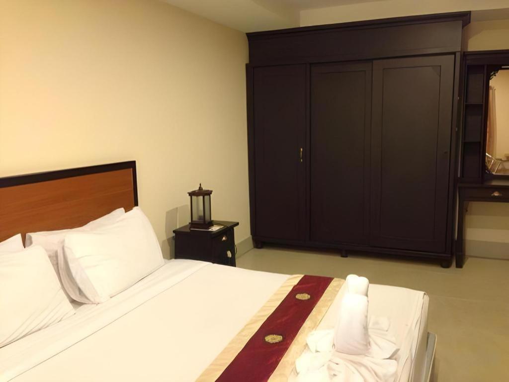 Rayong Lanna Hotel Exteriér fotografie