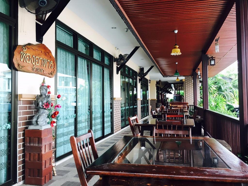 Rayong Lanna Hotel Exteriér fotografie